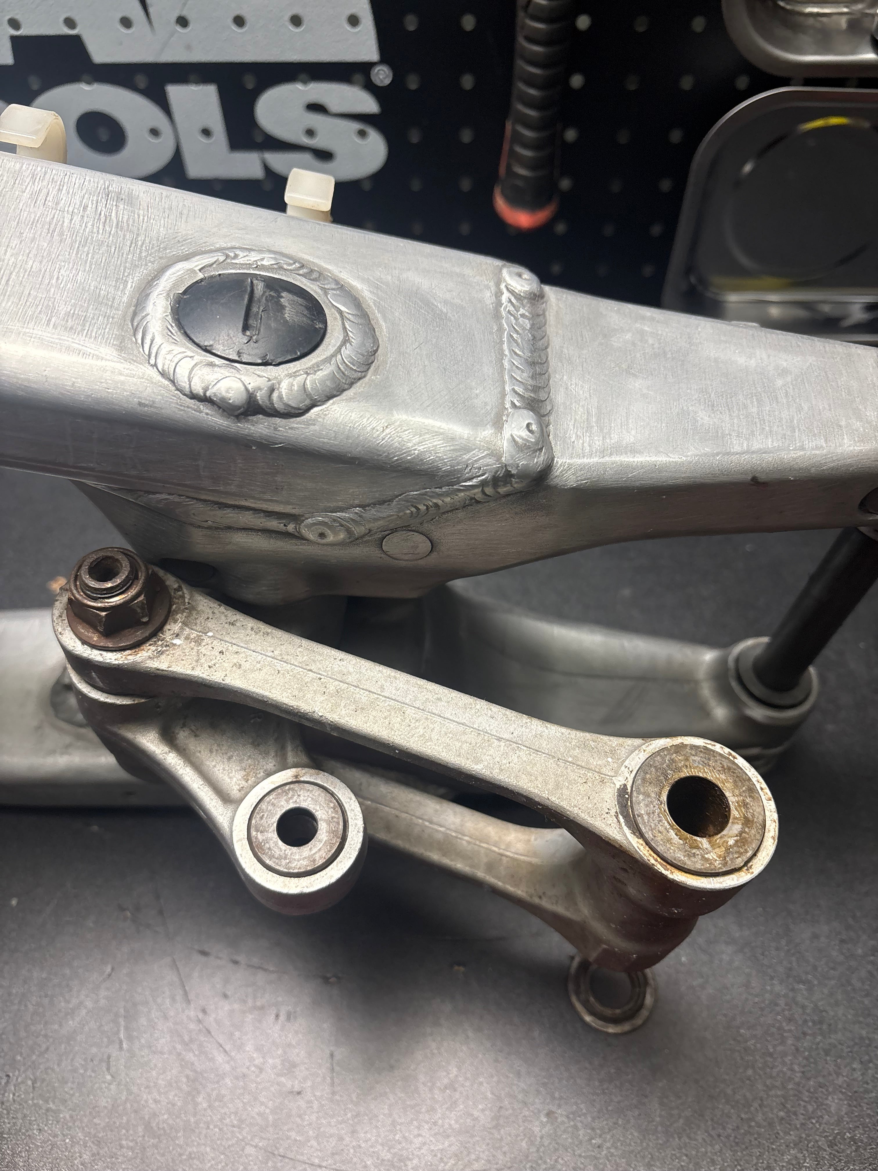 Kawasaki KX250F & Suzuki RMZ250 Swing Arm And Linkage Assembly 2004-2005