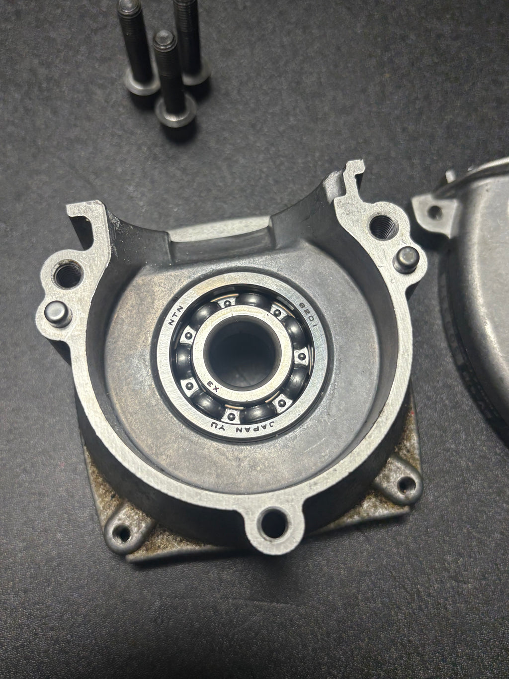 Mantis SV-4B Tiller / Rotavator Crank Casings - OEM Spare Part