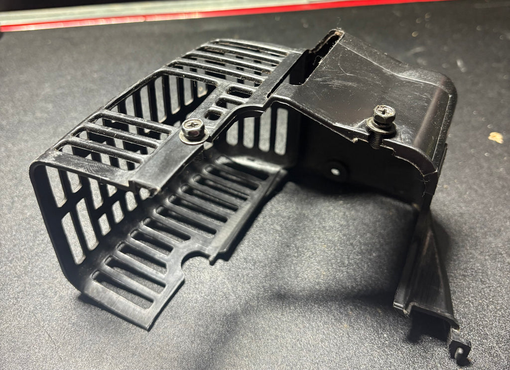 Takana THT2000S Series Hedge trimmer Engine & Exhaust Shroud - OEM Spare Part - Used