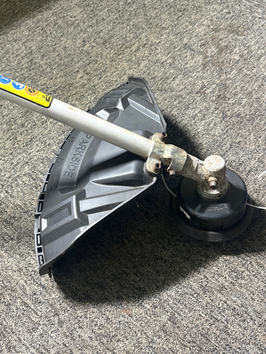 ParkSide PBK 4 B3 51.7cc Petrol Strimmer Lower Shaft And String Guard