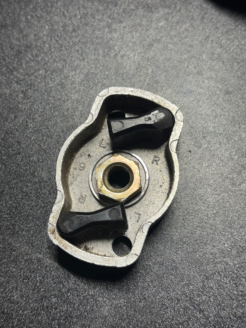 Takana THT2000S Series Hedge Trimmer Fly Wheel Assembly - Genuine OEM Spare Part - Used