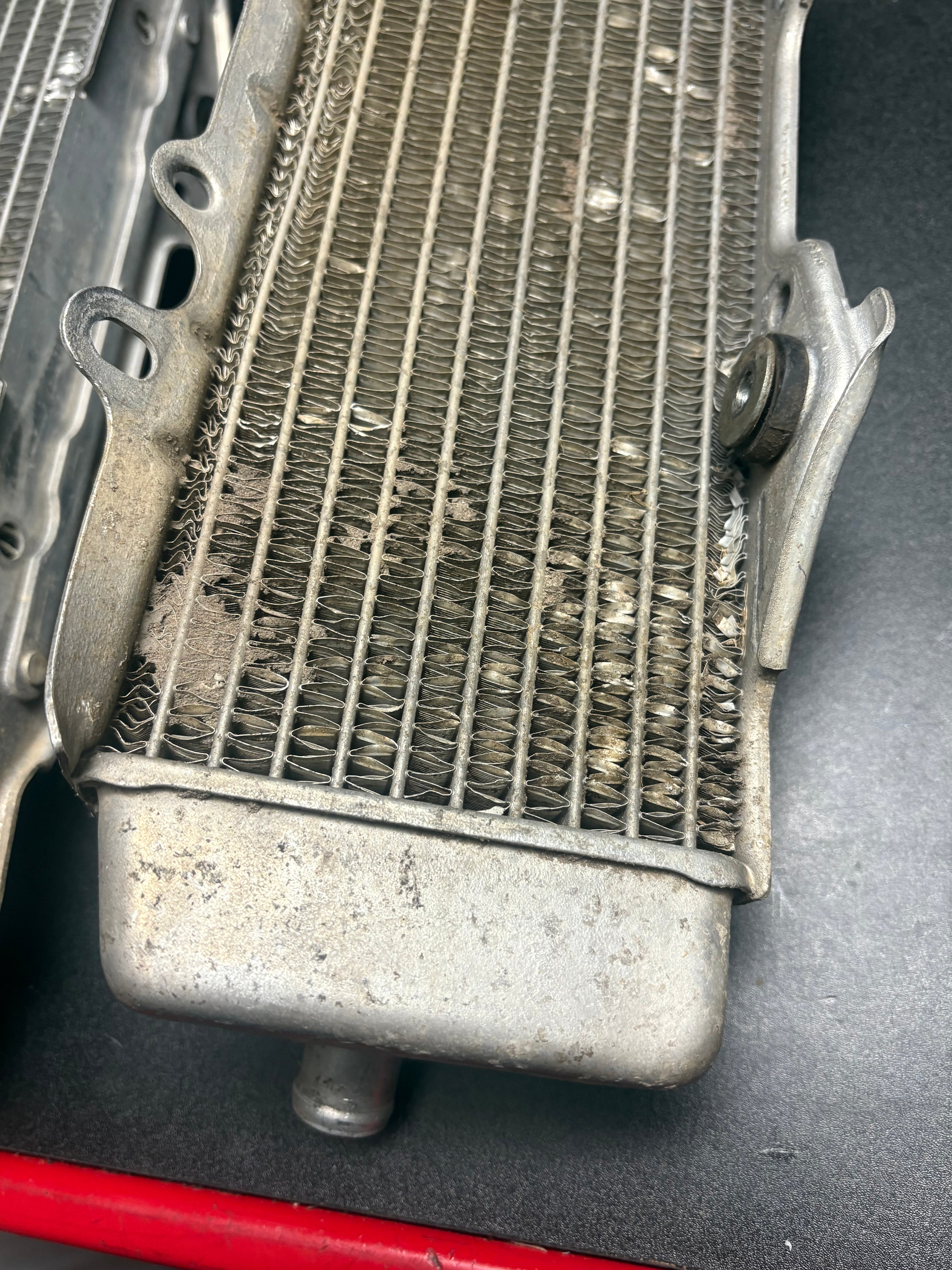 Kawasaki KX250F & Suzuki RMZ250 OEM Radiators 2004-2005