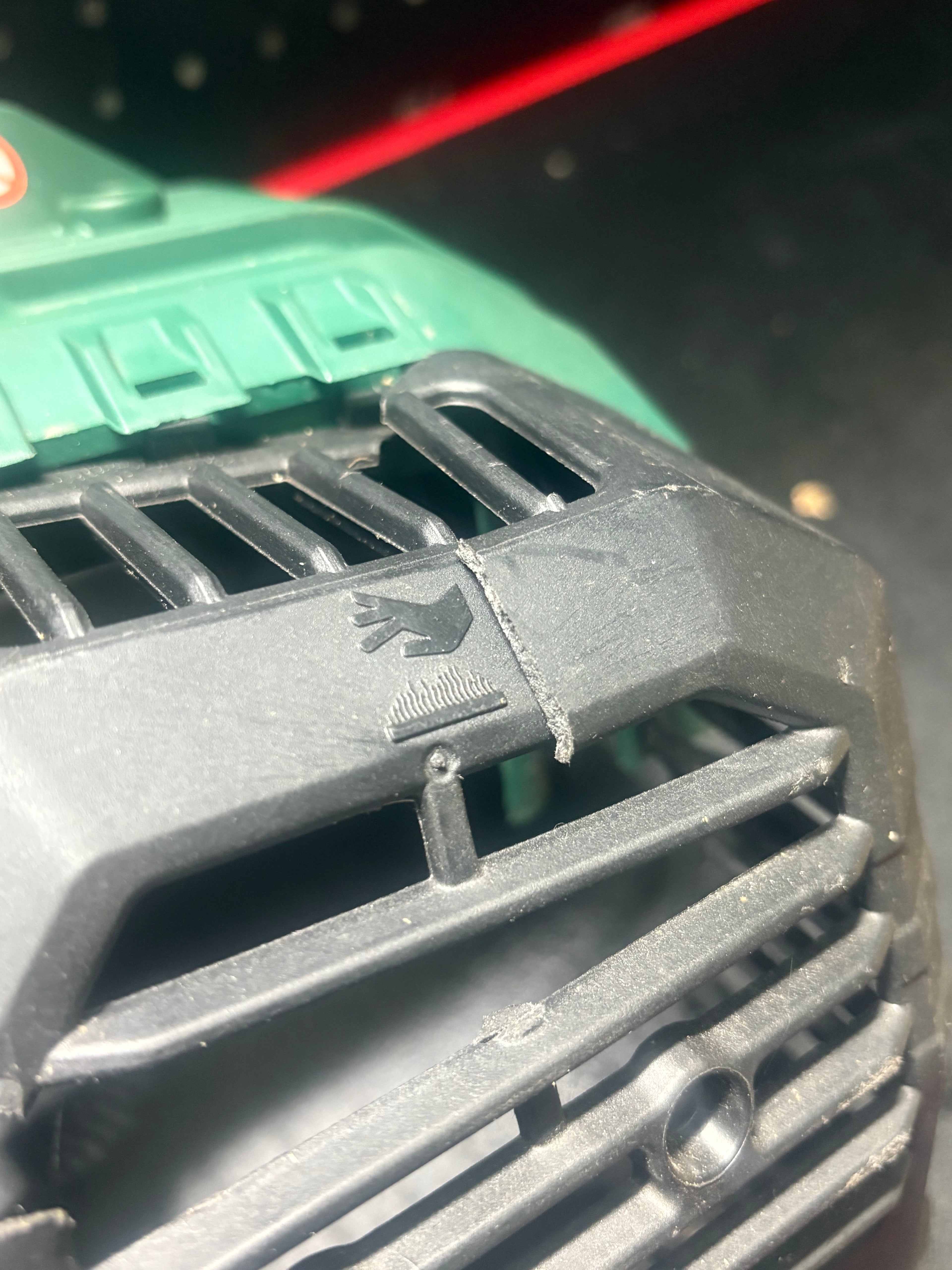 ParkSide PBK 4 B3 51.7cc Petrol Strimmer Engine And Exhaust Covers