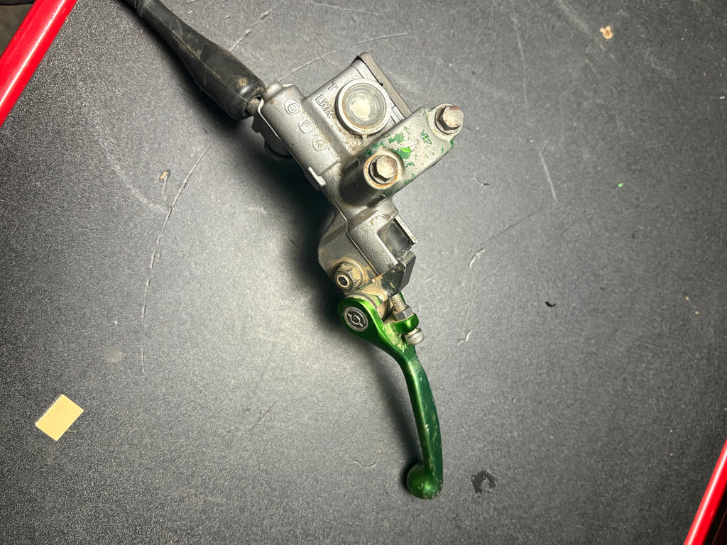 Kawasaki KX250F 04-05 KX125 03-05 KX250 03-05 Complete Front Break Assembly