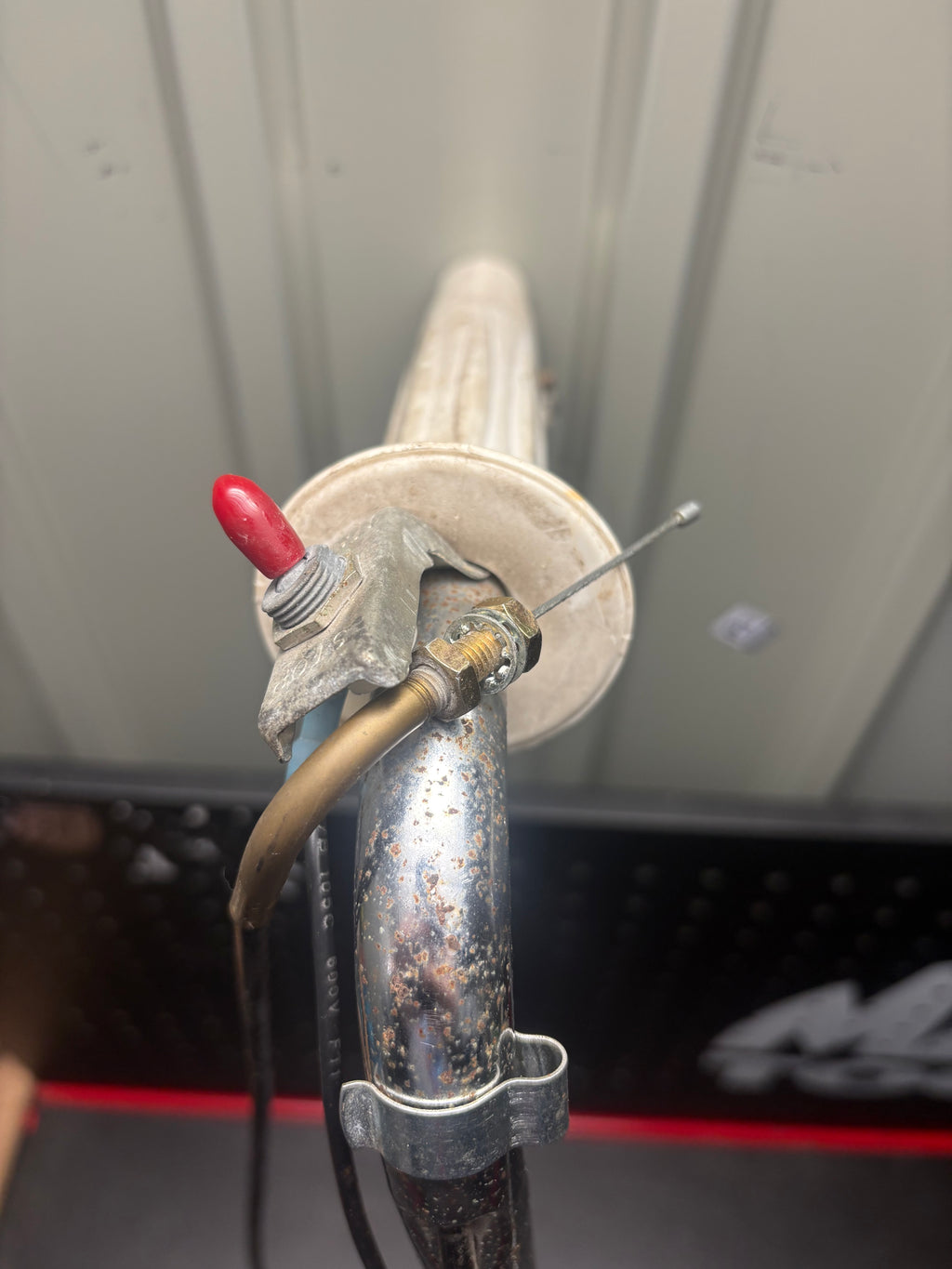 Mantis SV-4B Rotavator/Tiller Top Half Handle Bars - Throttle And Cable - Kill switch - Complete Assembly