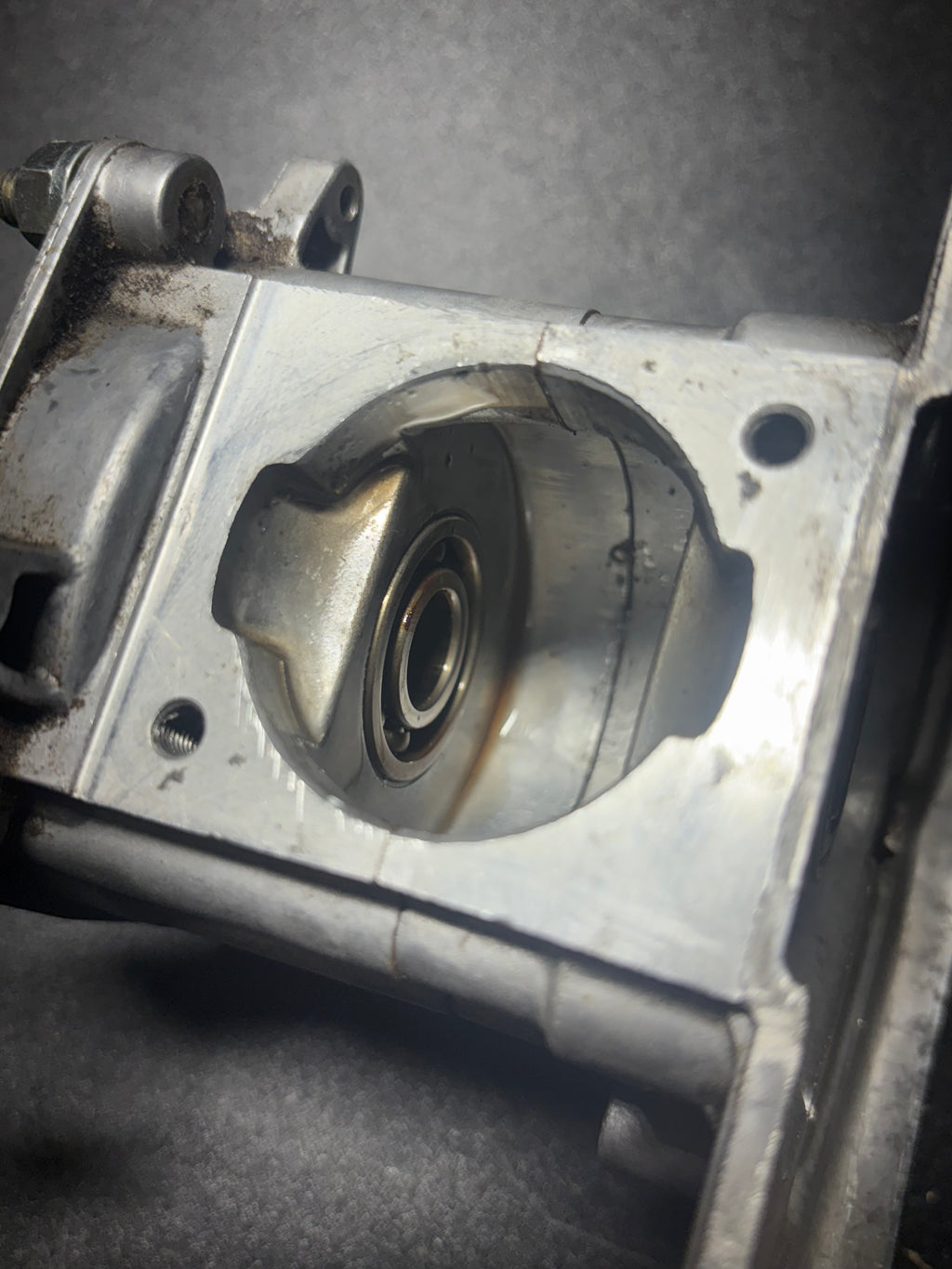 Takana THT2000S Series Hedge Trimmer Crank Casings - OEM Spare Part - Used