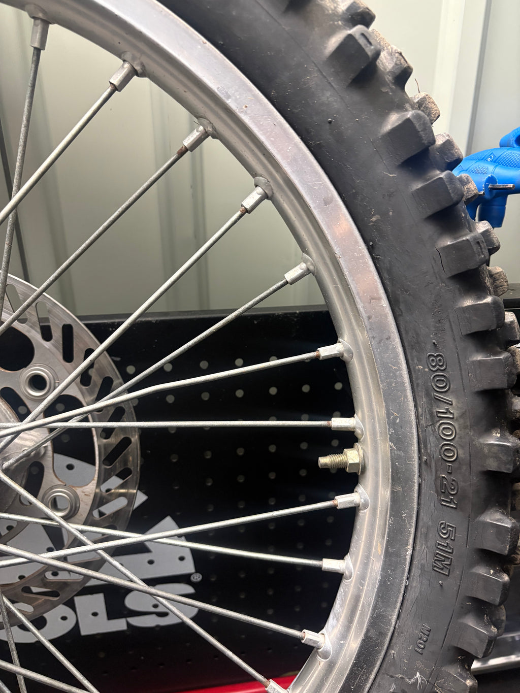 Kawasaki KX250F(04-05) KX125 (03-05) KX250 (03-05) OEM 80-100-21 Inch Front Wheel