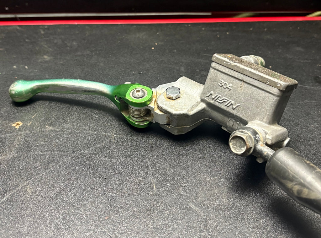 Kawasaki KX250F 04-05 KX125 03-05 KX250 03-05 Complete Front Break Assembly