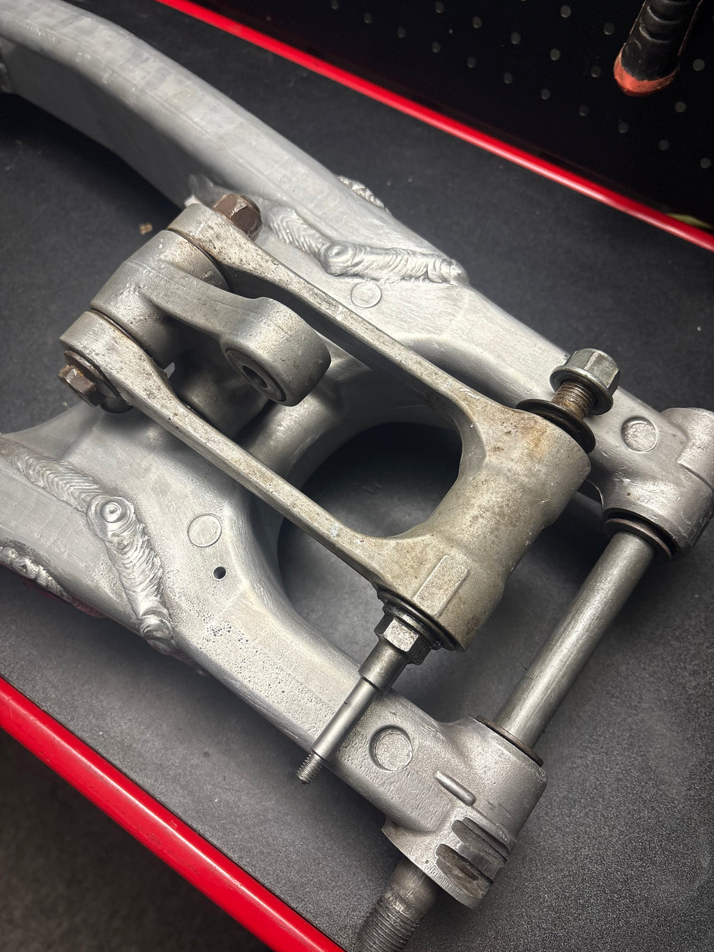 Kawasaki KX250F & Suzuki RMZ250 Swing Arm And Linkage Assembly 2004-2005