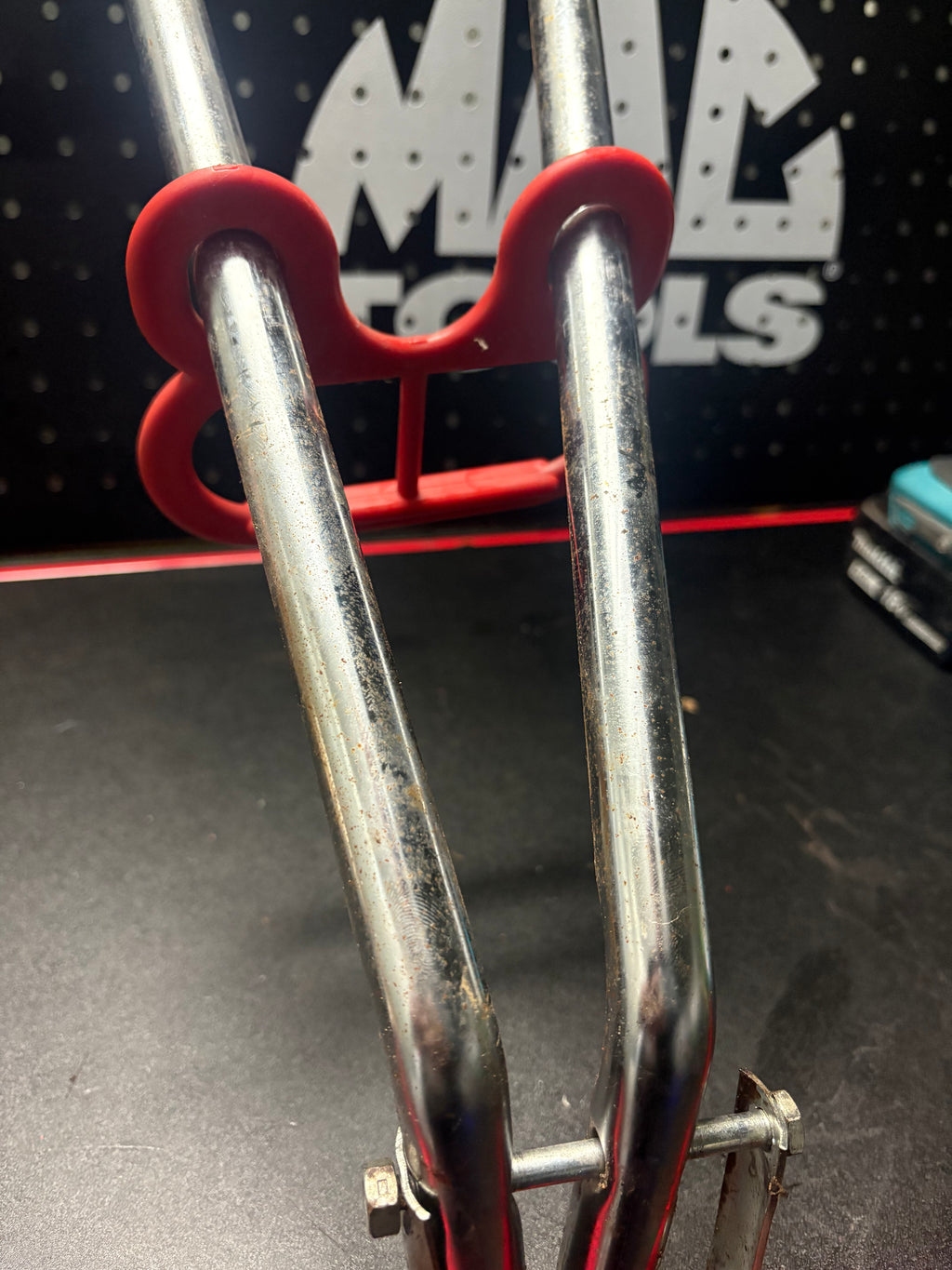 Mantis SV-4B Tiller Used Lower Half Handle Bars - Genuine OEM Spare