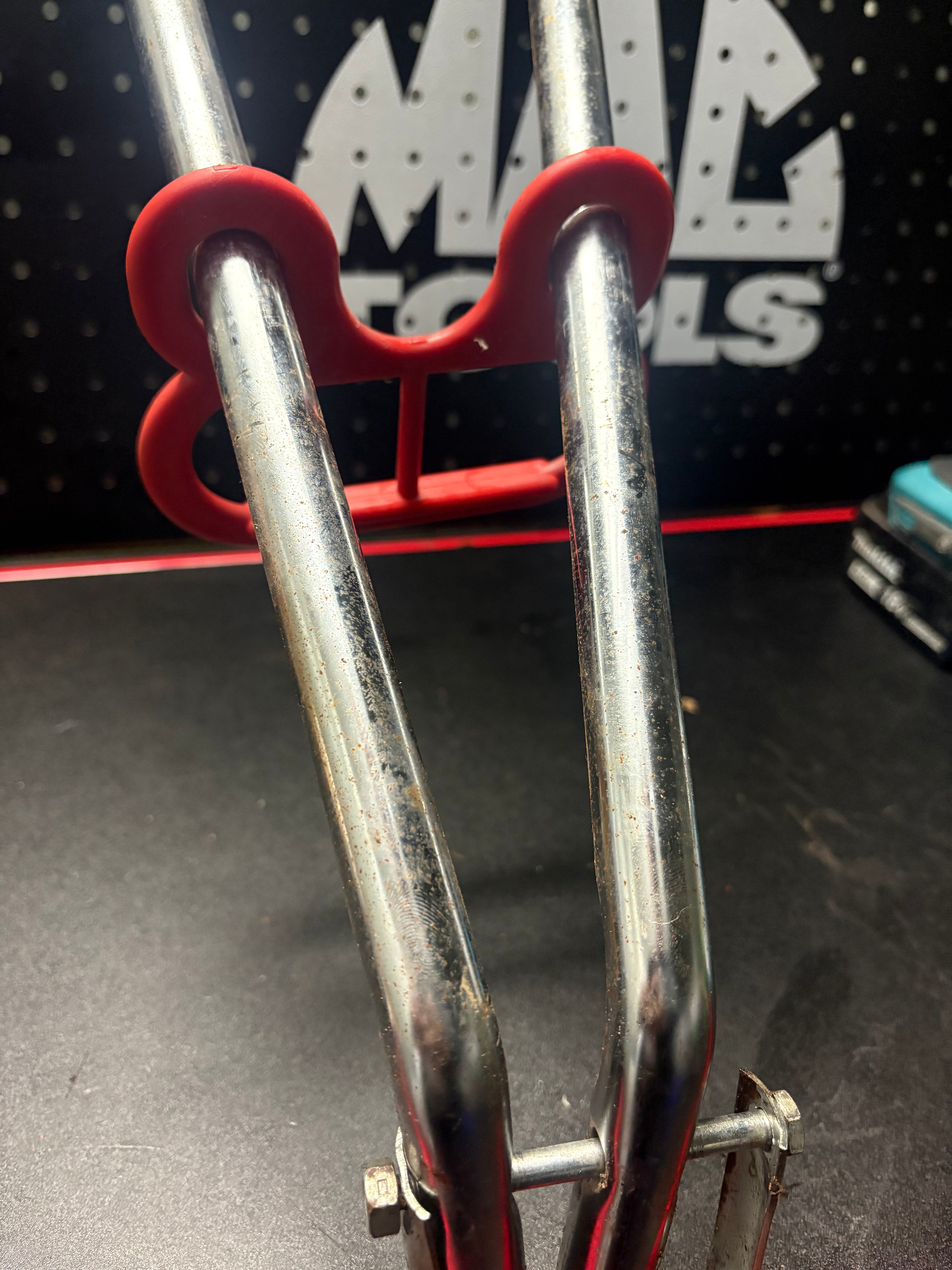 Mantis SV-4B Tiller Used Lower Half Handle Bars - Genuine OEM Spare