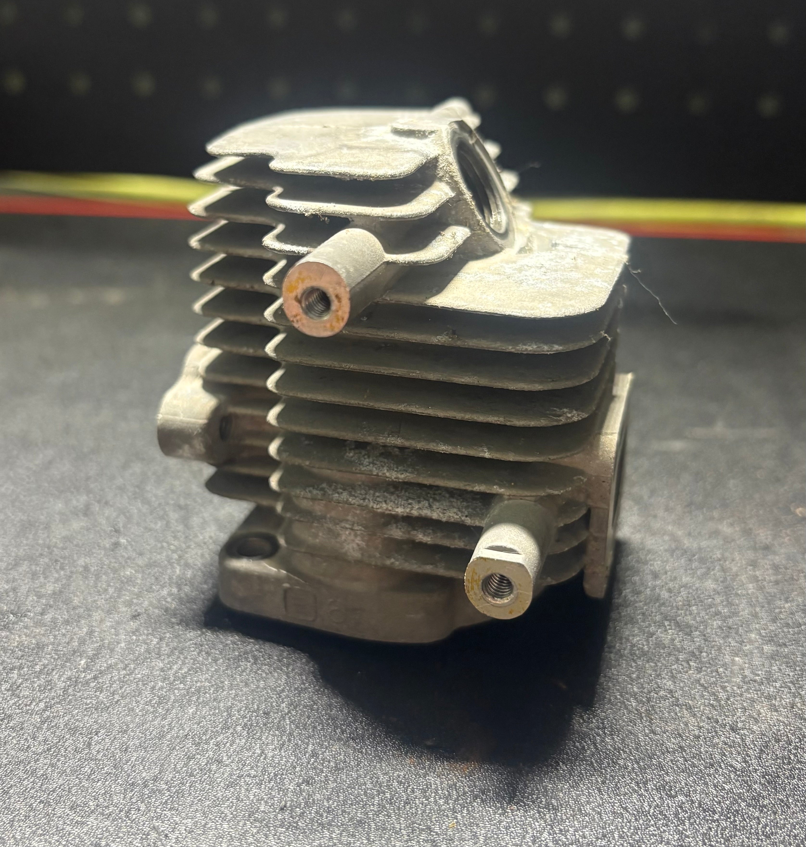 Mantis SV-4B Rotavator/Tiller Used OEM Cylinder & Spark Plug