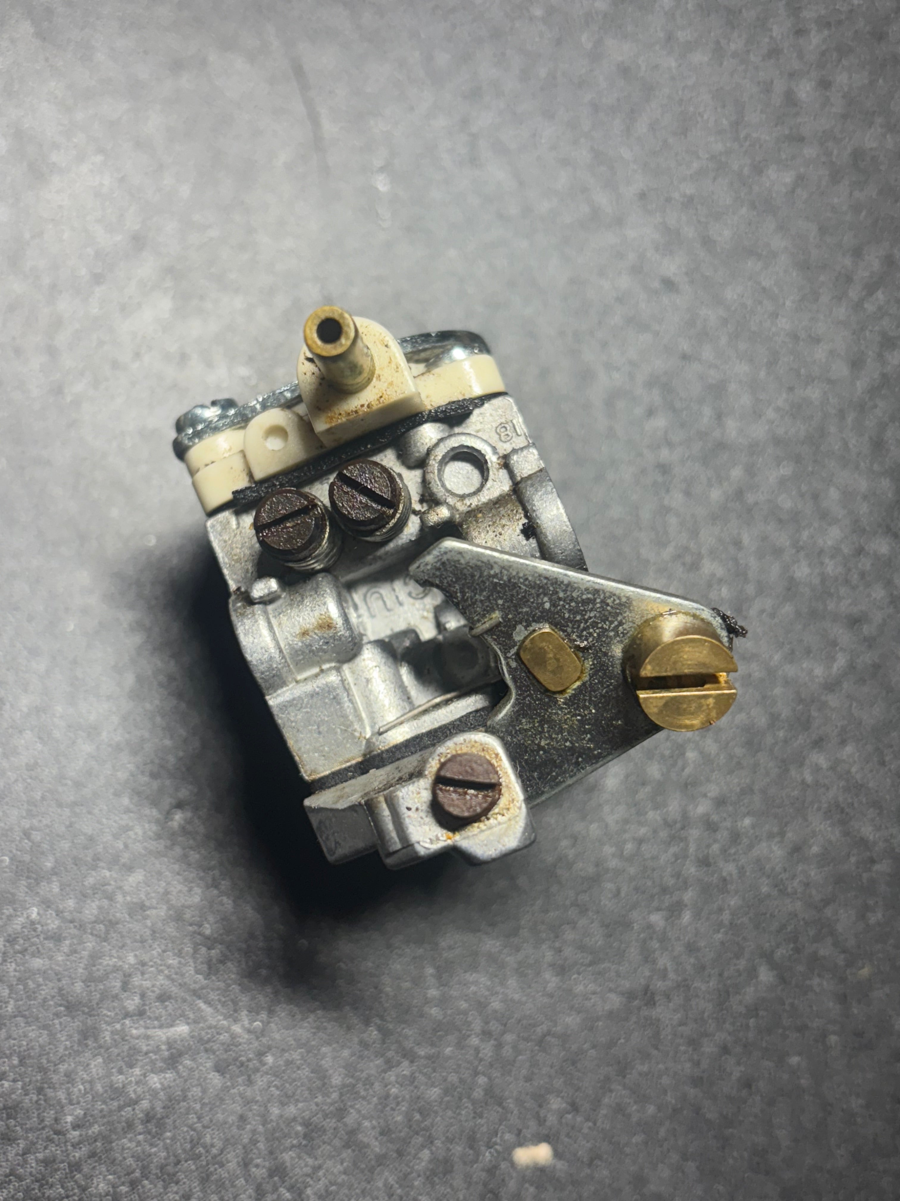 Mantis SV-4B 21.2cc Petrol Rotavator/Tiller Intake / Carb Assembly