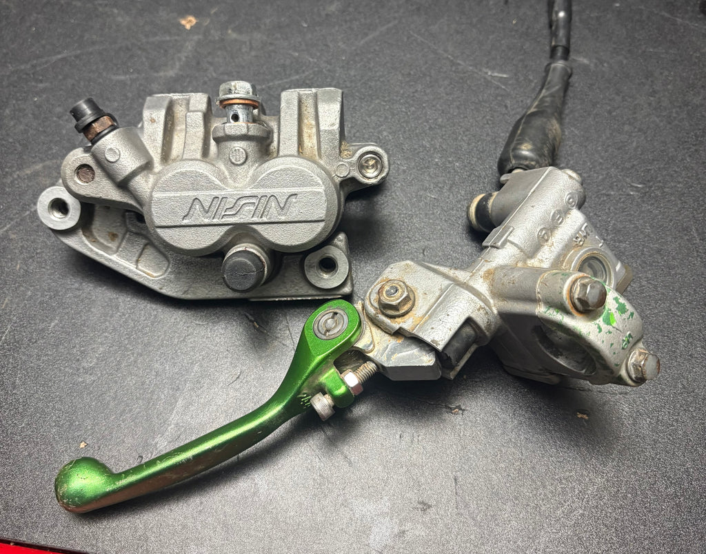 Kawasaki KX250F 04-05 KX125 03-05 KX250 03-05 Complete Front Break Assembly