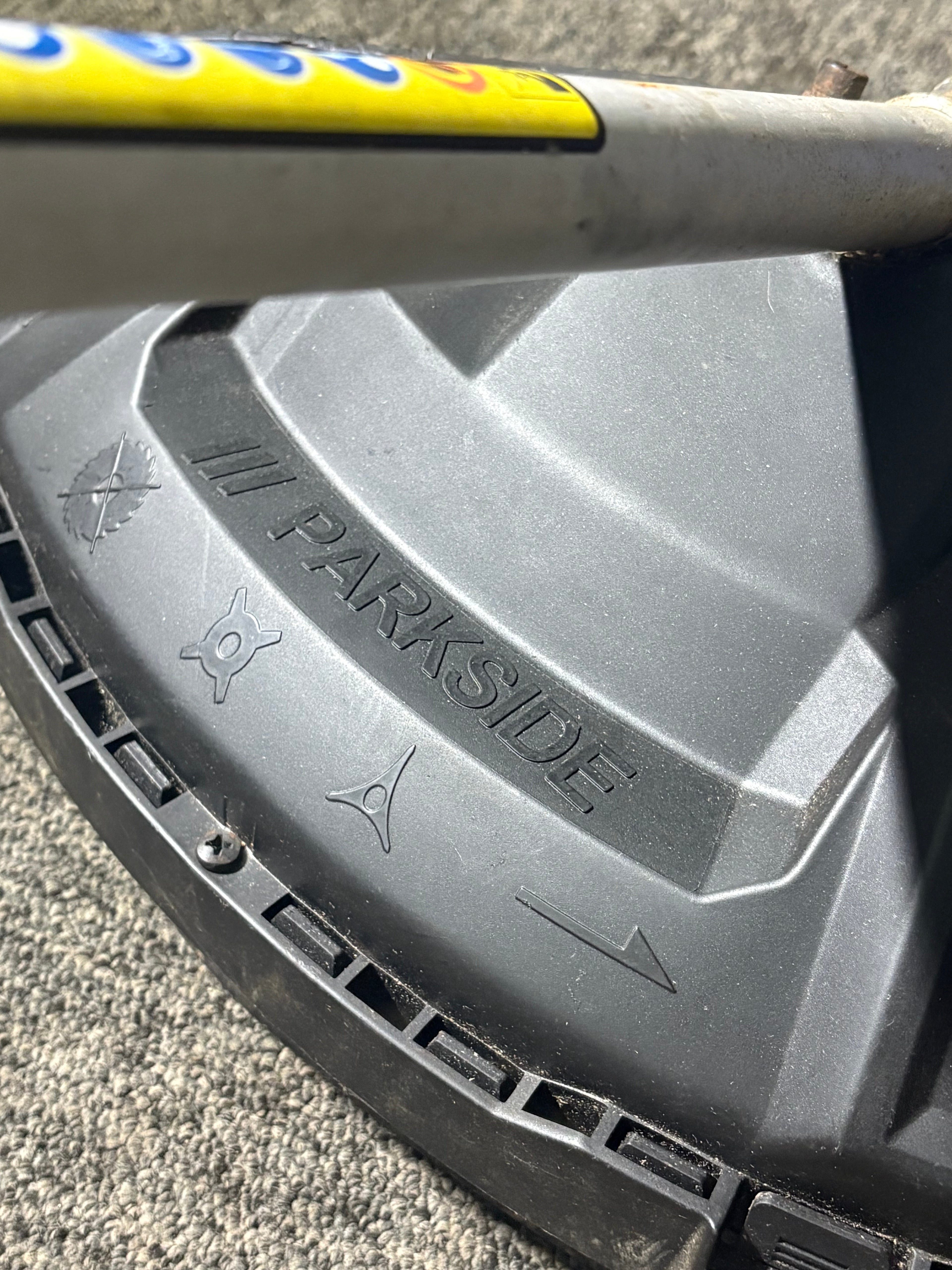 ParkSide PBK 4 B3 51.7cc Petrol Strimmer Lower Shaft And String Guard