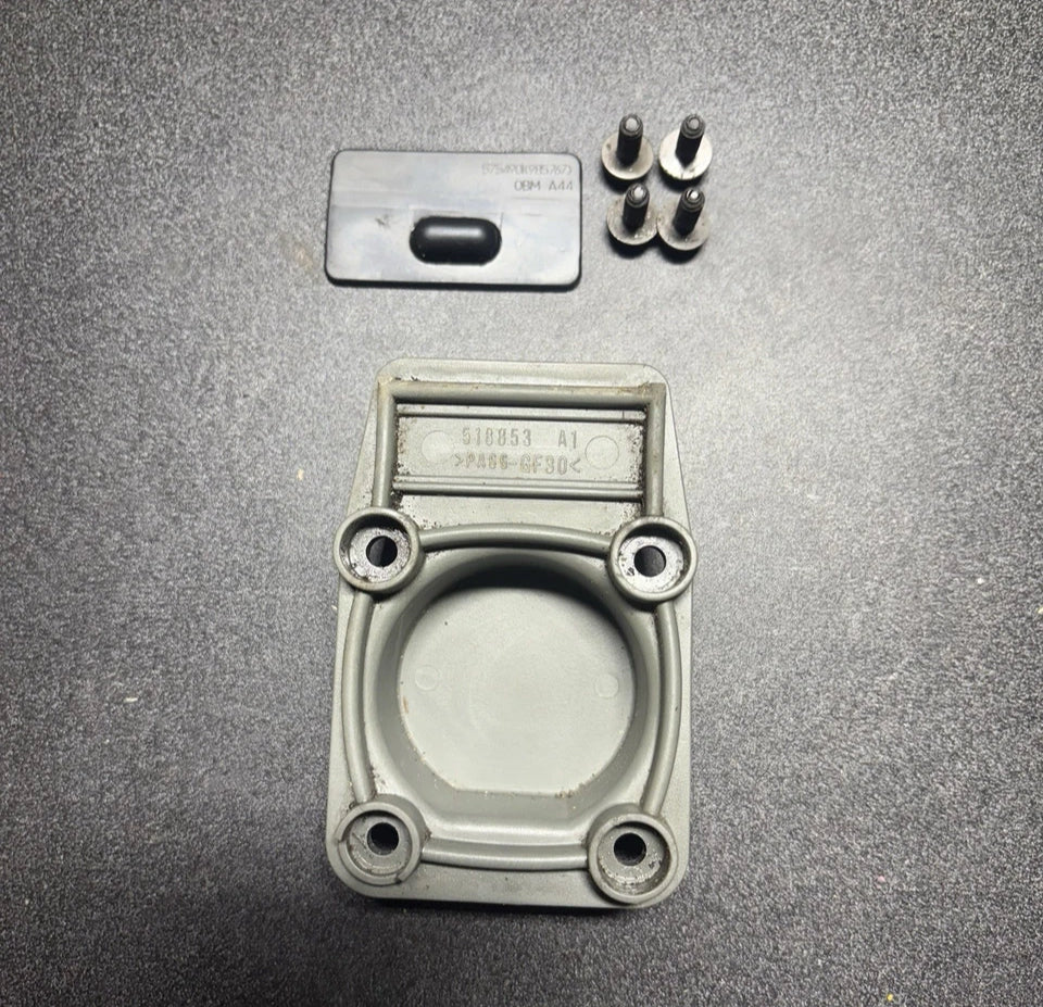 Ryobi RLT30CESA Petrol Strimmer Crank Casing Cover - OEM Spare Part - Used