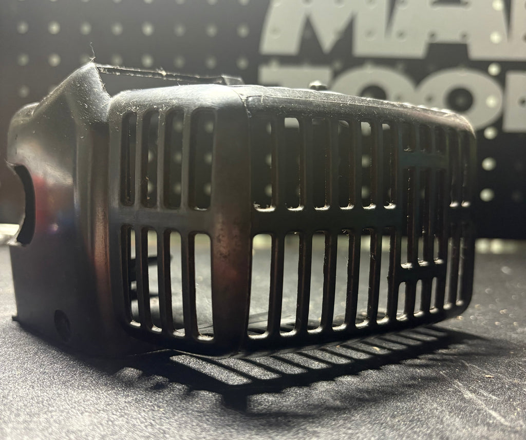 Takana THT2000S Series Hedge trimmer Engine & Exhaust Shroud - OEM Spare Part - Used