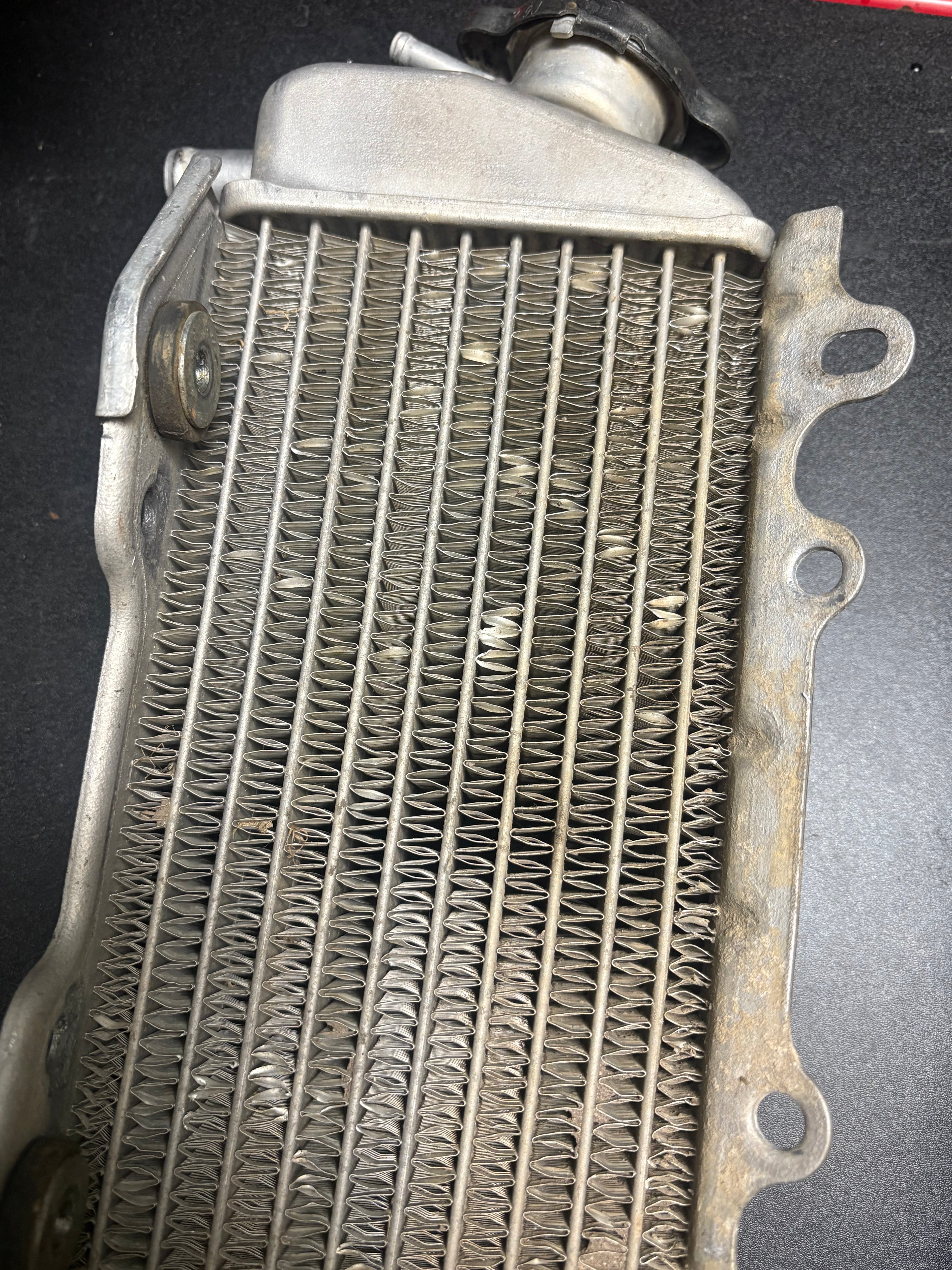 Kawasaki KX250F & Suzuki RMZ250 OEM Radiators 2004-2005