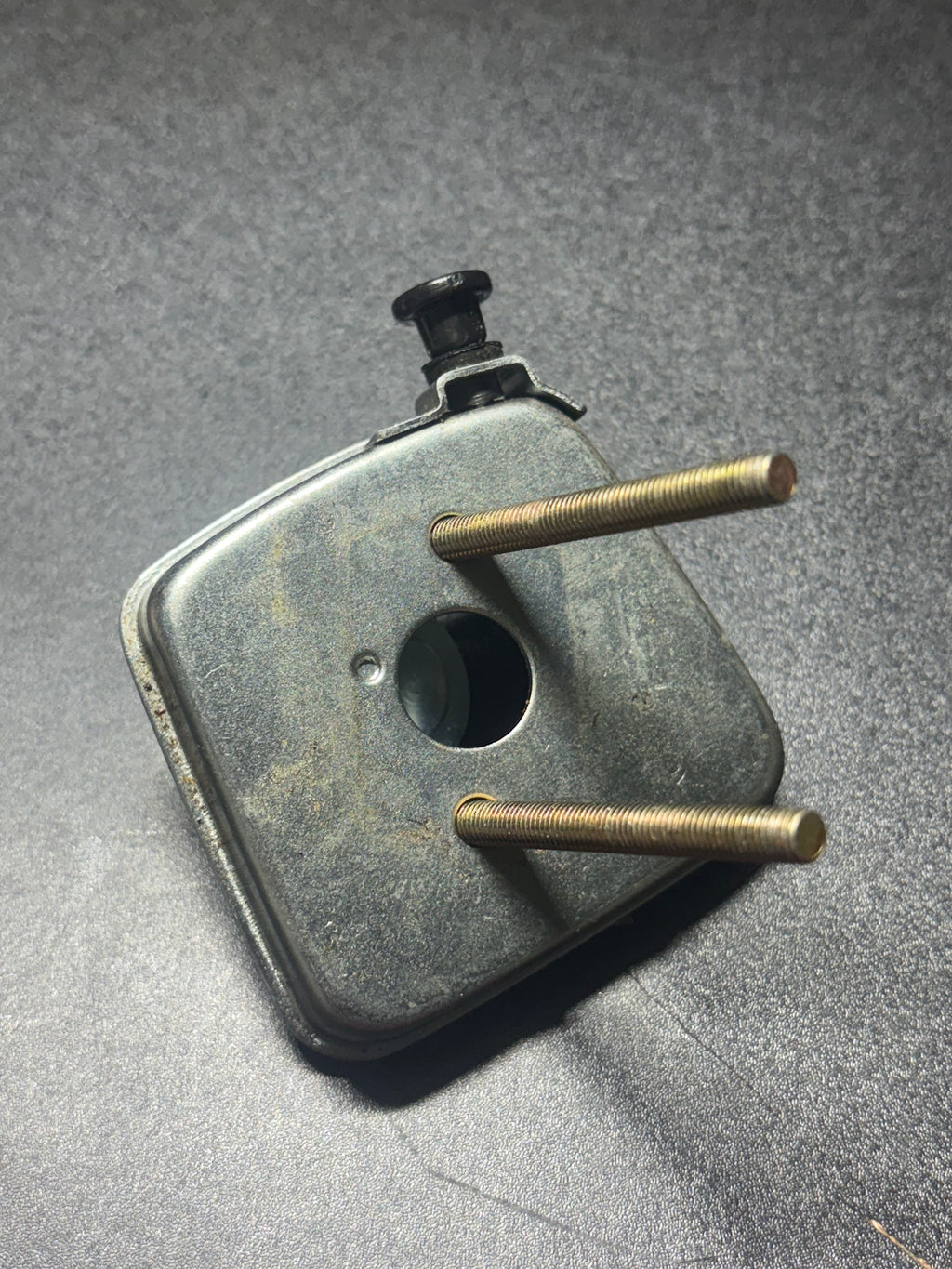 Mantis SV-4B 21.2cc Petrol Rotavator/Tiller Intake / Carb Assembly