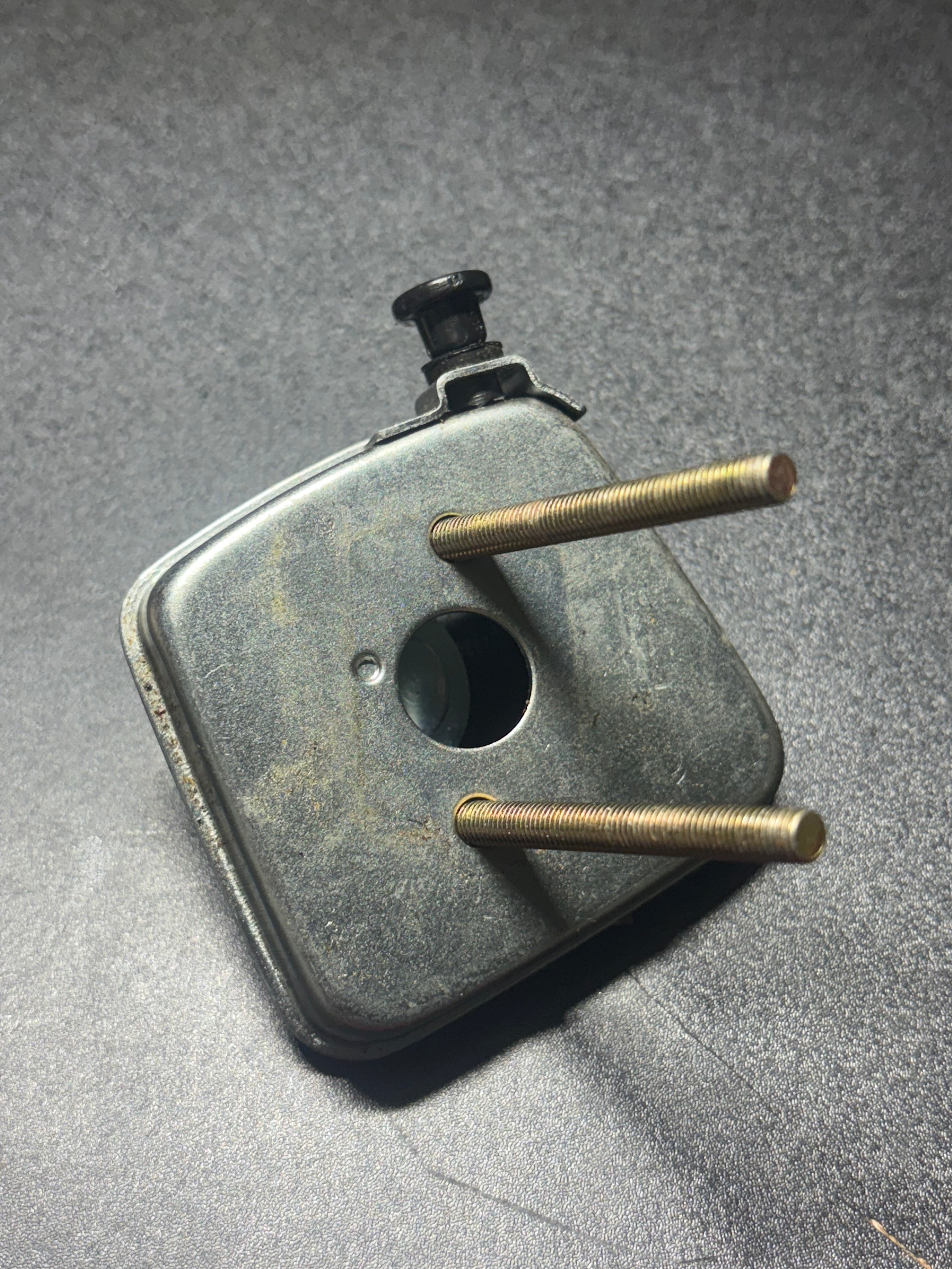 Mantis SV-4B 21.2cc Petrol Rotavator/Tiller Intake / Carb Assembly