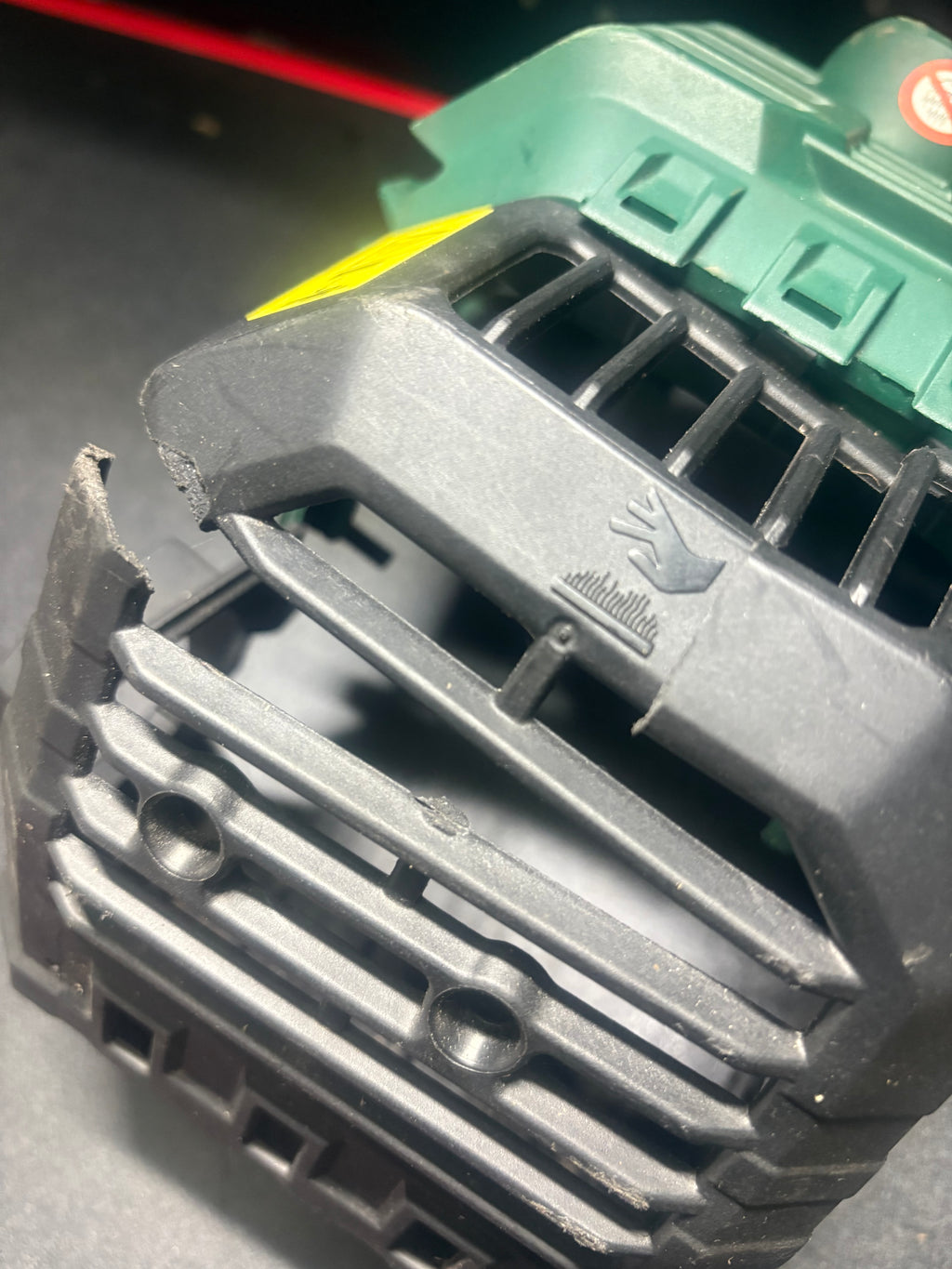 ParkSide PBK 4 B3 51.7cc Petrol Strimmer Engine And Exhaust Covers